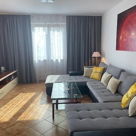 Mit Zwei Terrassen Mit Meerblick By Interhome