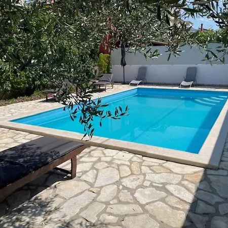 Mit Zwei Terrassen Mit Meerblick By Interhome Lägenhet Novigrad Istria